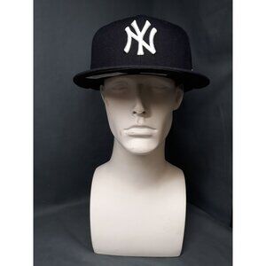 New Era 59Fifty New York Yankees Fitted Cap Navy Blue Size 7 NEW WITH TAGS!